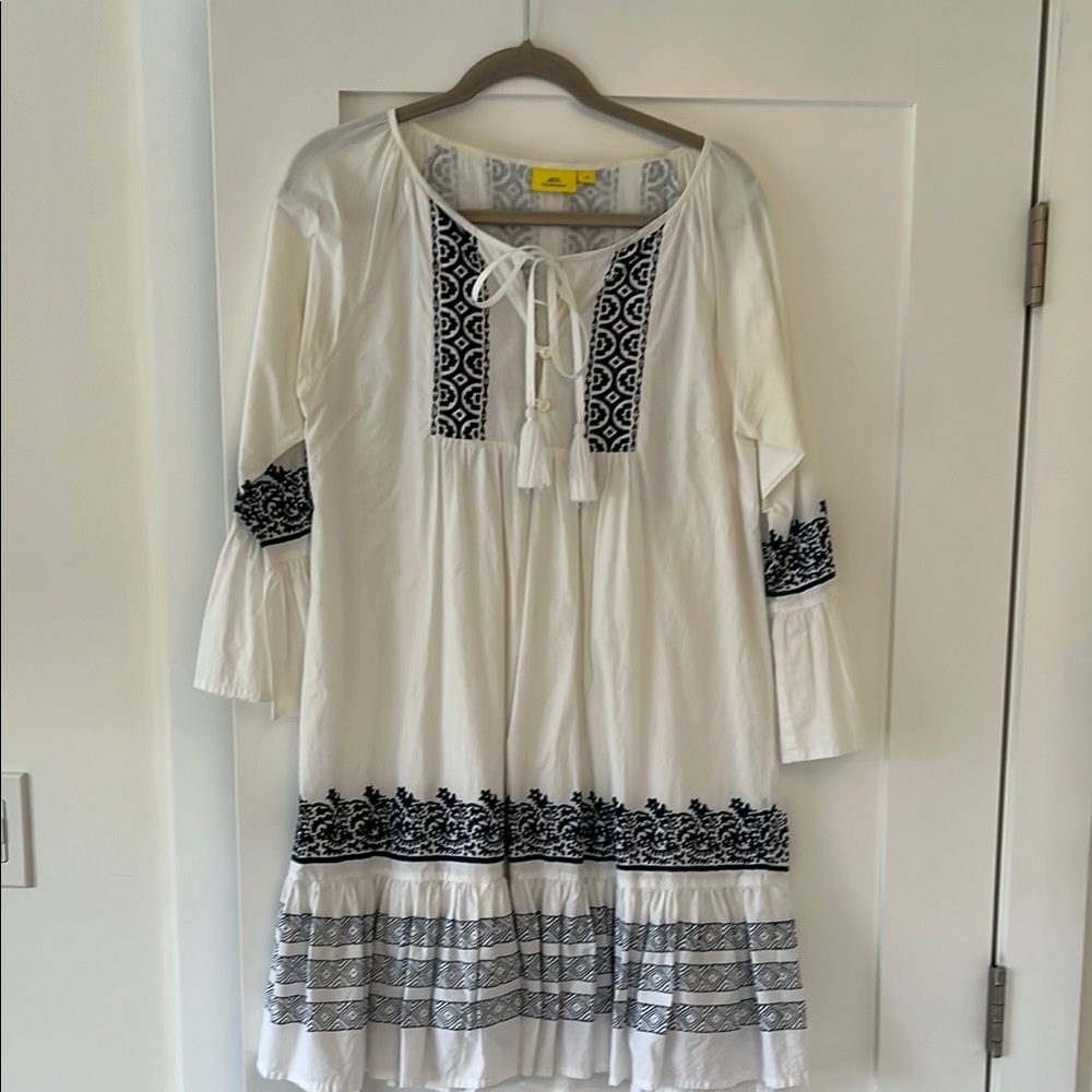 Roller Rabbit White and Navy knee length cotton Dress